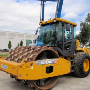 2015 XCMG CV122PD