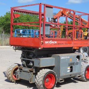 2016 Skyjack SJ6832RT 32' 4WD