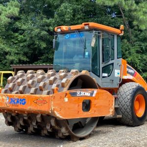 2017 XCMG CV122PD