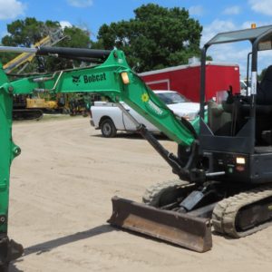 2015 Bobcat E32