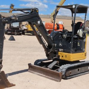 2015 John Deere 26G