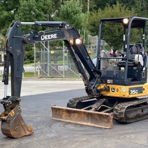 2015 John Deere 35G