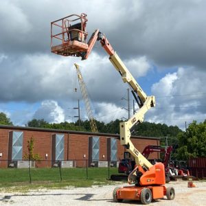 2015 JLG E400AJPN 40'